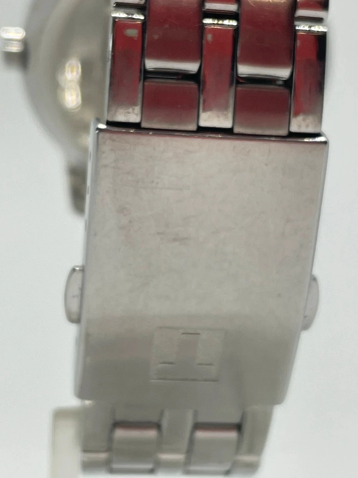 Montre Tissot Classic Dream Roman T033410B | Quartz suisse, acier, saphir, élégant et fin – photo 7